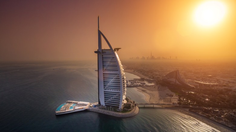 burj-al-arab-terrace-aerial