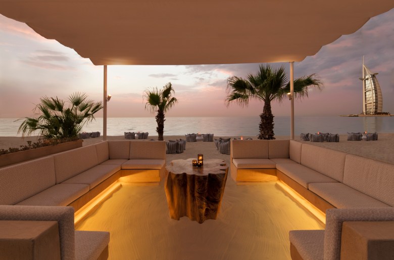 madinat_jumeirah_-_shimmers-1