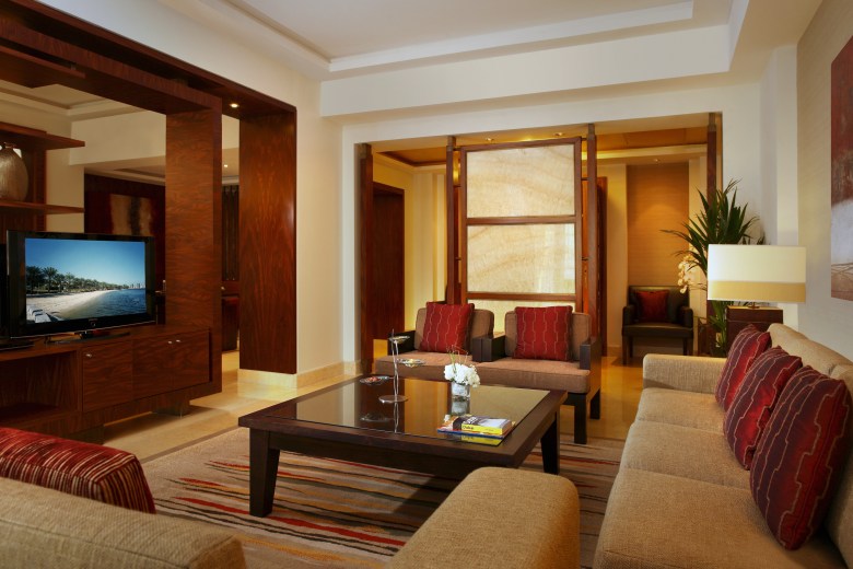 Amwaj Rotana - Presidential Suite Living Room